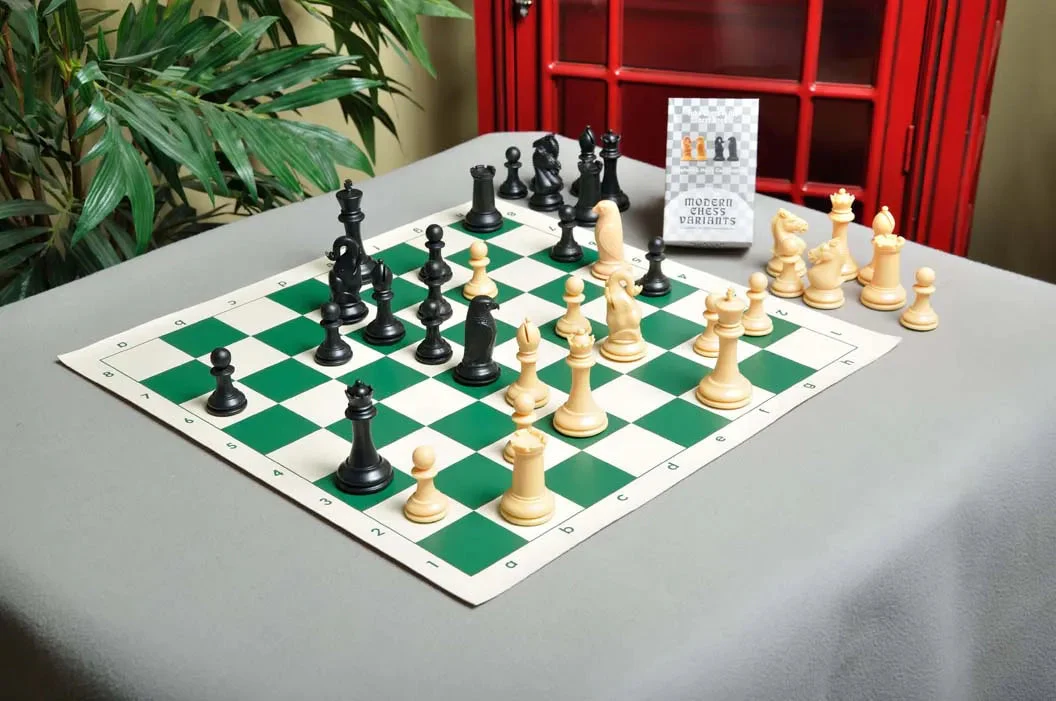 The Hastings Series Plastic Chess Pieces - 3.875" King - Black & Natural