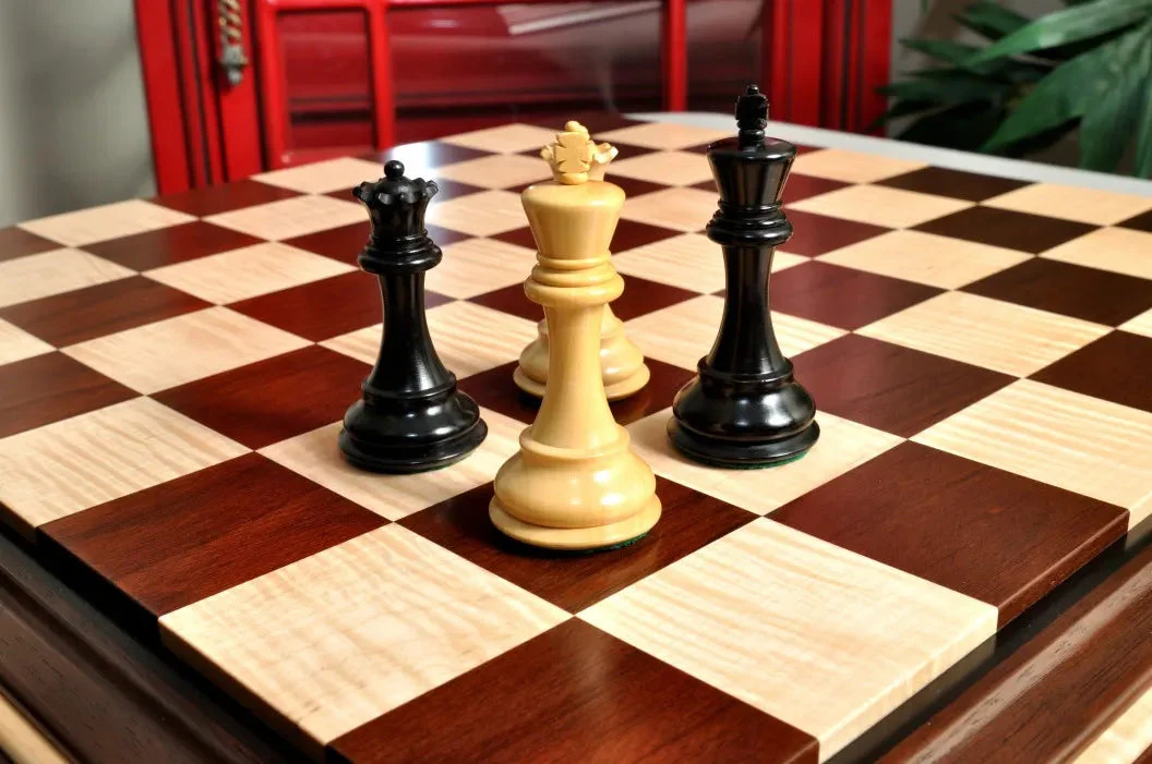 Signature Contemporary II Chess Board - Peruvian Nogal / Curly Maple - 2.5" Squares - Image 4