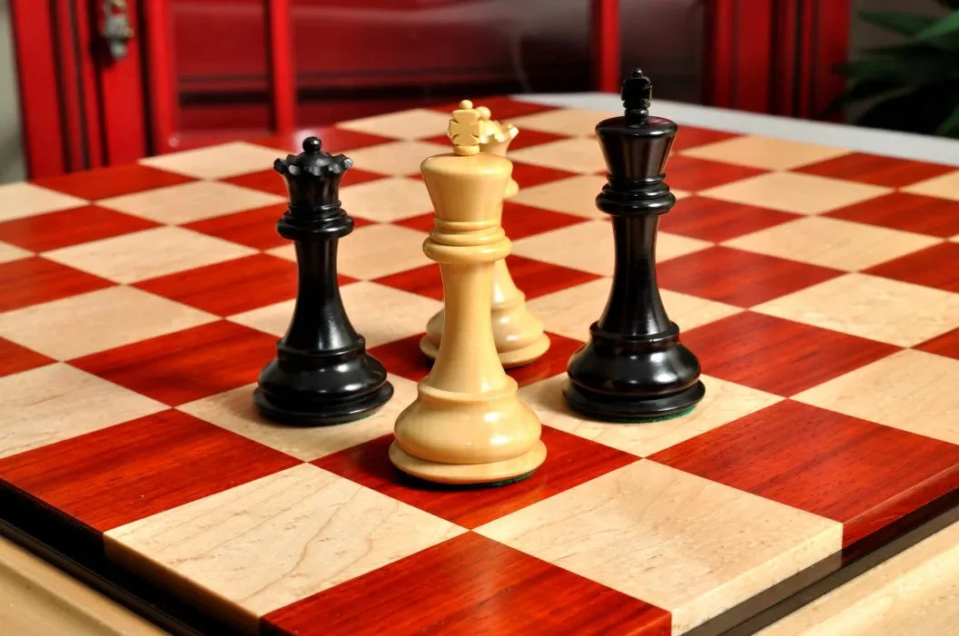 Signature Contemporary III Luxury Chess board - PADAUK / BIRD'S EYE MAPLE - 2.5" Squares - Image 4
