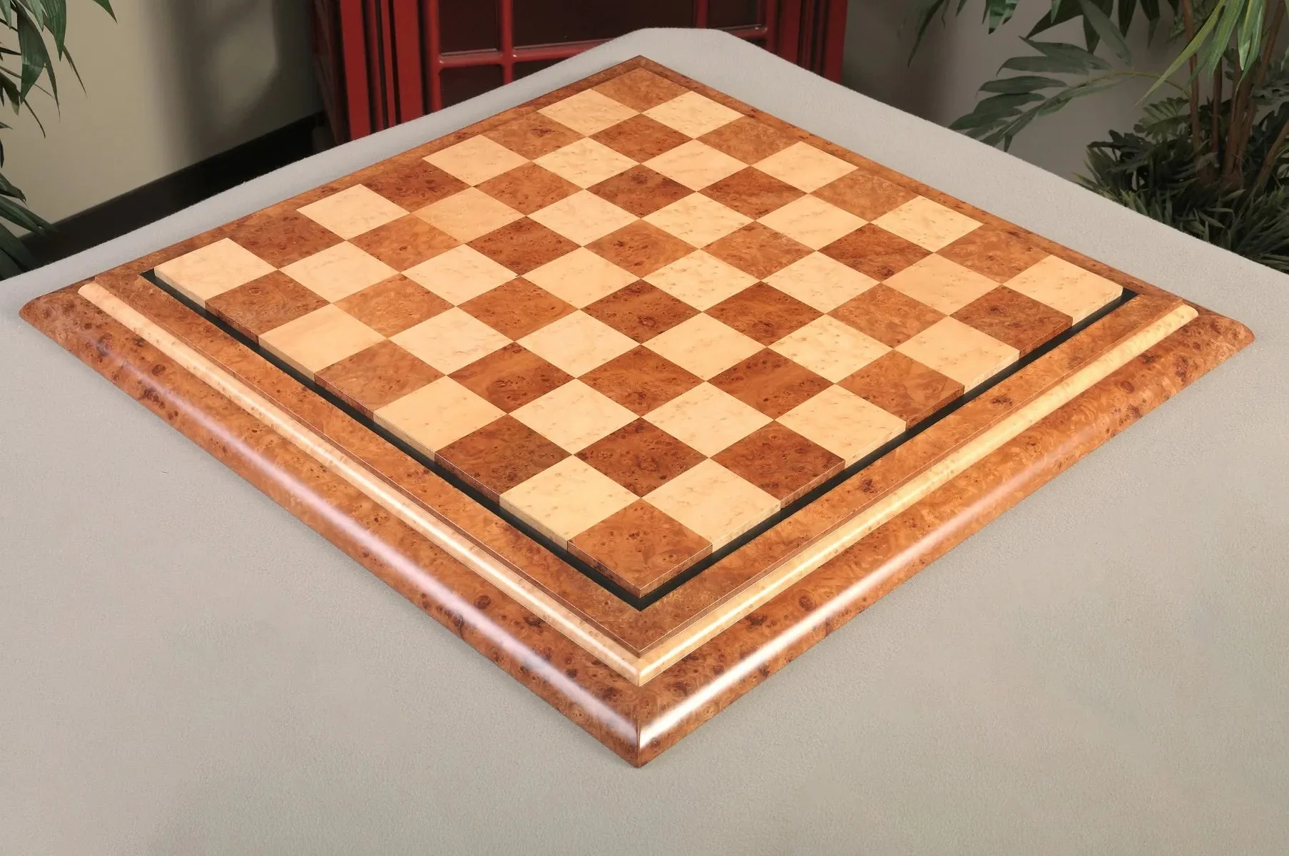 Signature Contemporary V Luxury Chess board - OLMO BURL / BIRD'S EYE MAPLE - 2.5" Squares