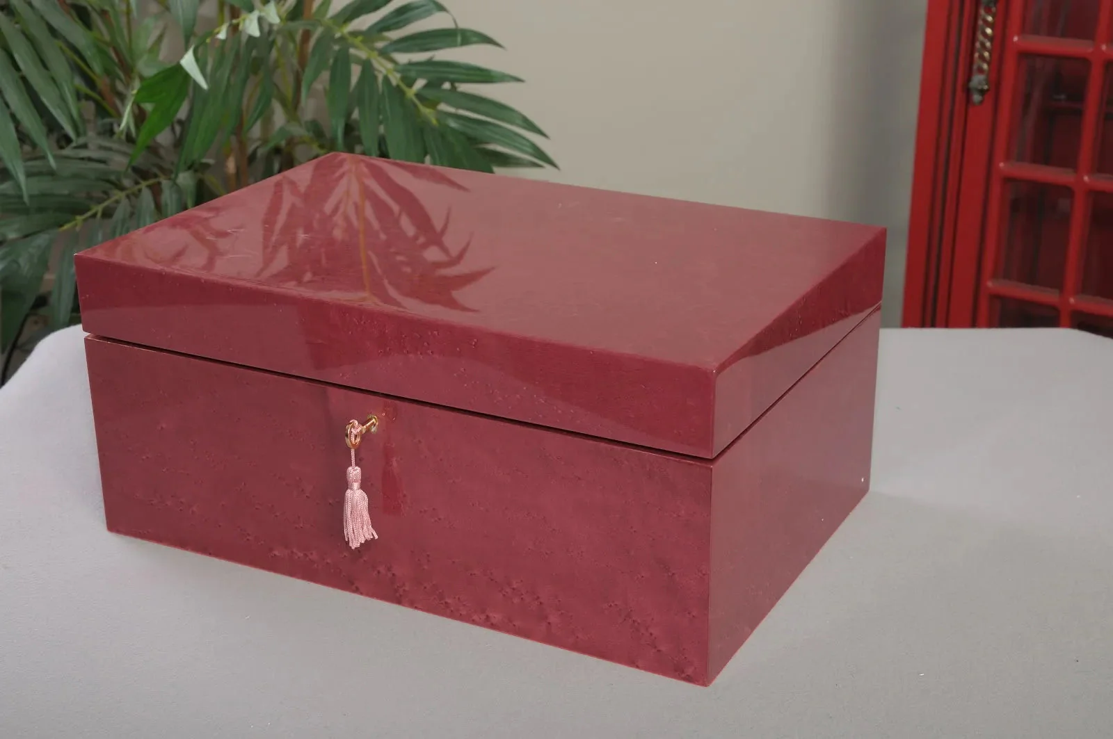 Signature Fitted Coffer Chess Box - Redwood Burl - Image 5