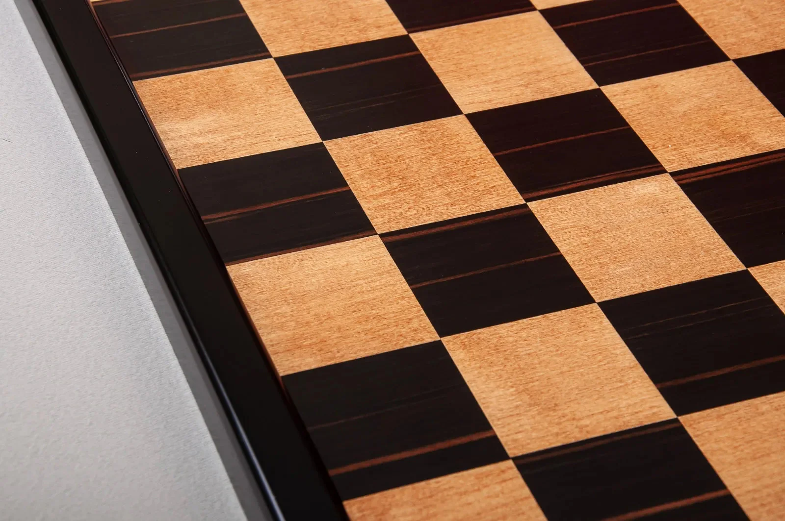 Superior Traditional Wood Chess Board - Ebony / Maple / Mahogany - 2.5" Squares - Image 2