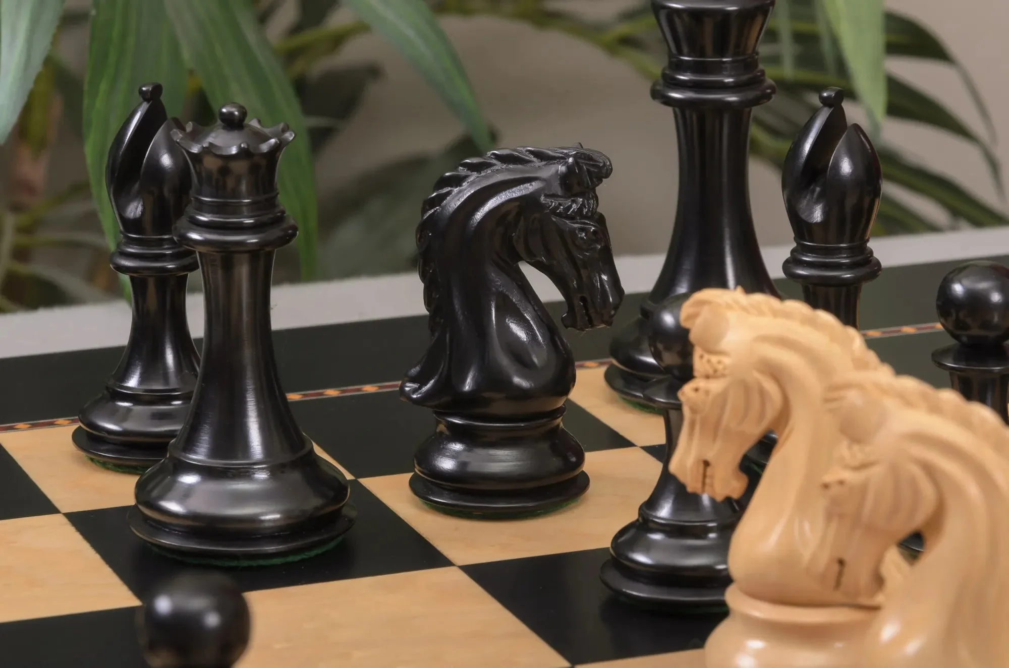 The 2015 Sinquefield Cup Commemorative Edition Series Chess Pieces - 3.8" King - Image 4