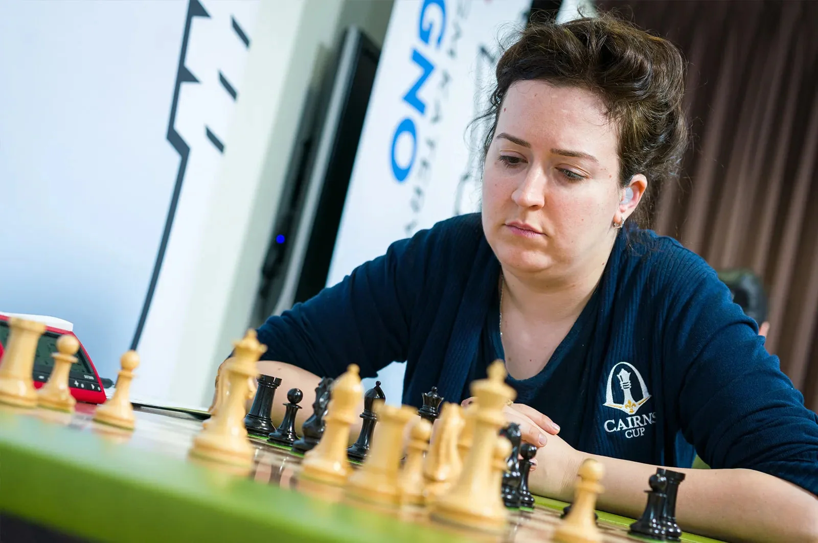 The 2020 Cairns Cup Commemorative Series Chess Pieces - Image 11