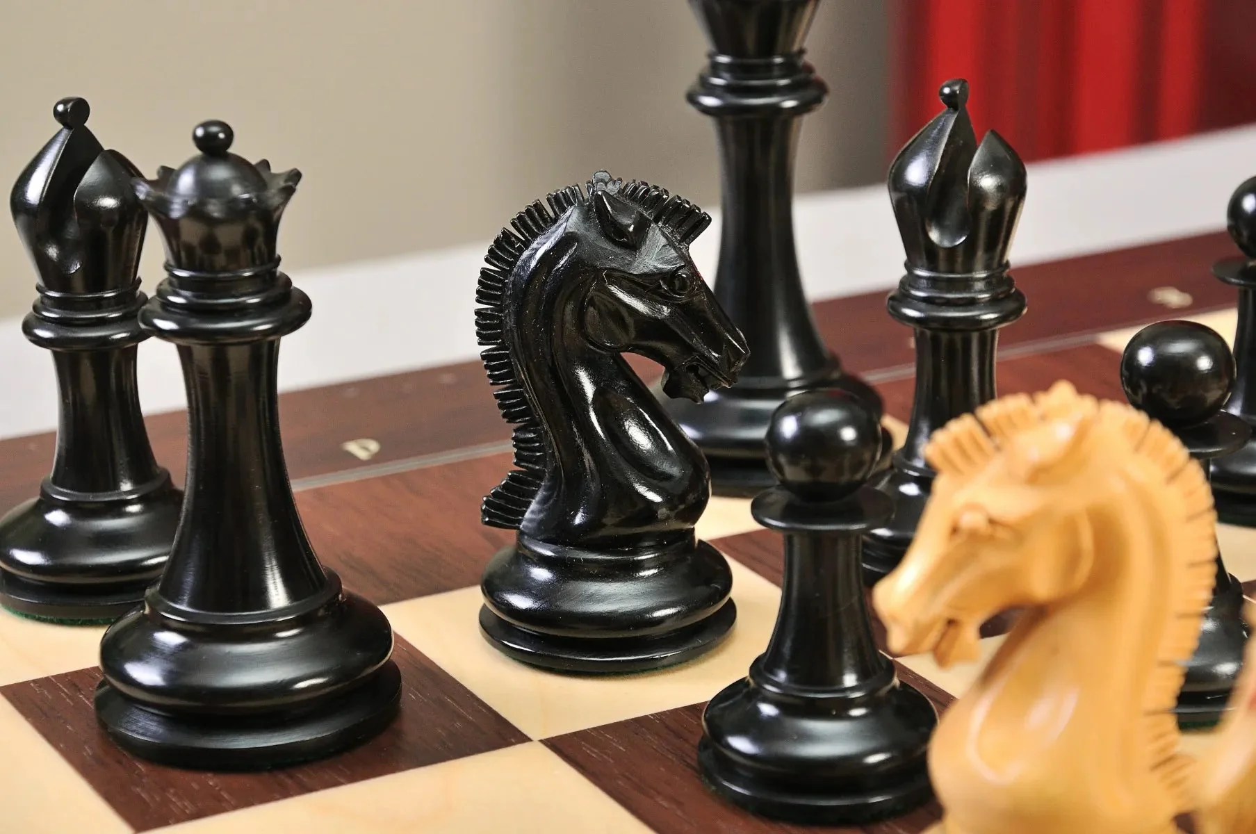 The 2023 Champions Showdown Chess 9LX Official Series Chess Pieces - DGT-Enabled - Image 12