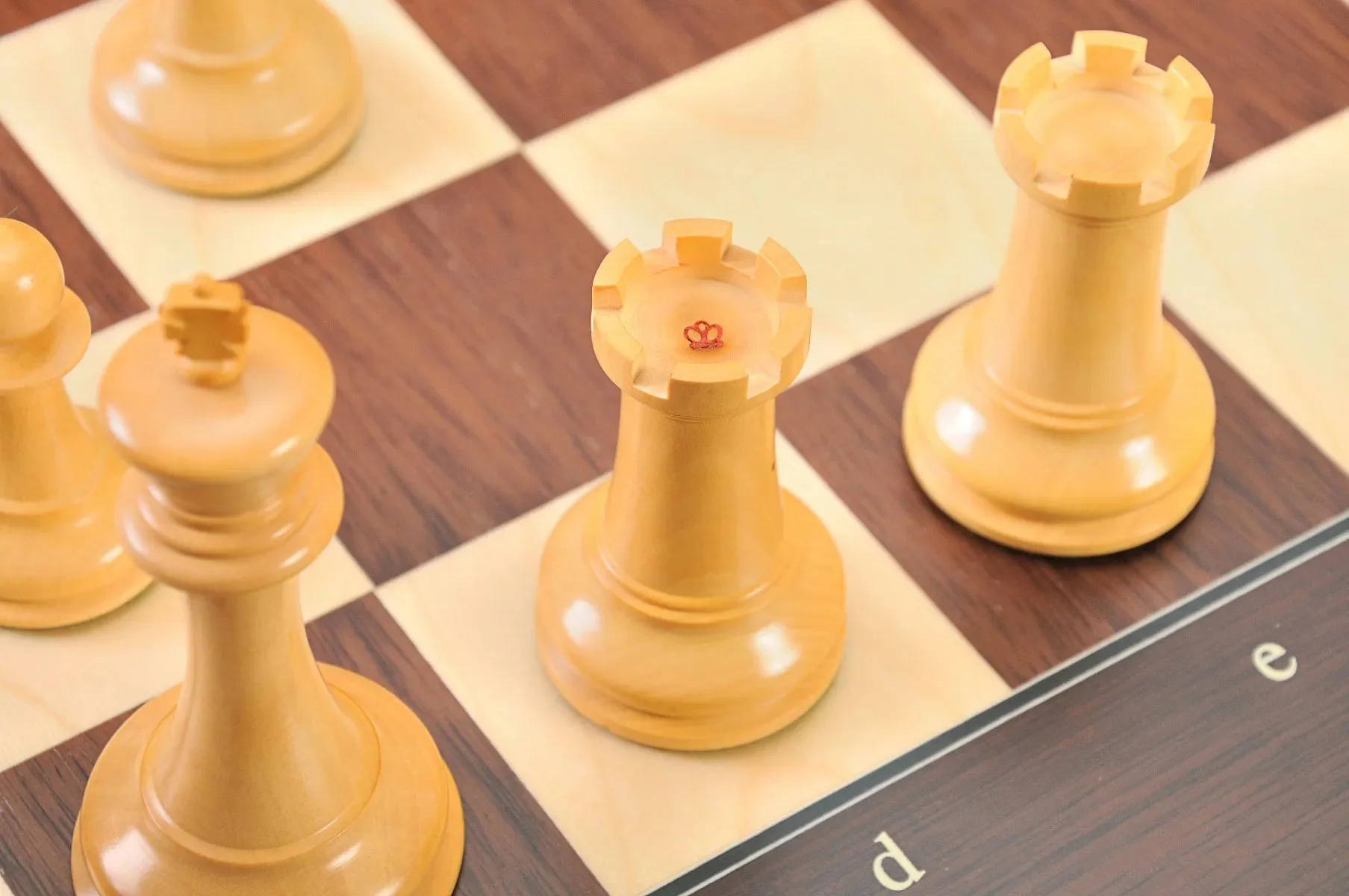 The 2023 Champions Showdown Chess 9LX Official Series Chess Pieces - DGT-Enabled - Image 5