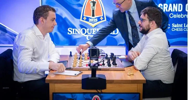 The 2025 Sinquefield Cup Official Series Chess Pieces - DGT-Enabled - Image 20