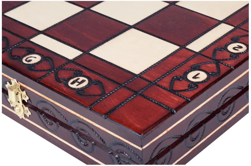The Brown Ambassador Chess Set - Image 7