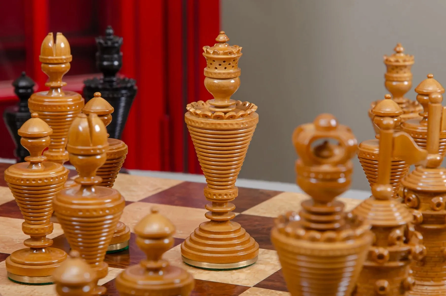 The Anglo-Dutch Reproduction Series Luxury Wood Chess Pieces - 4.75" King - Image 6