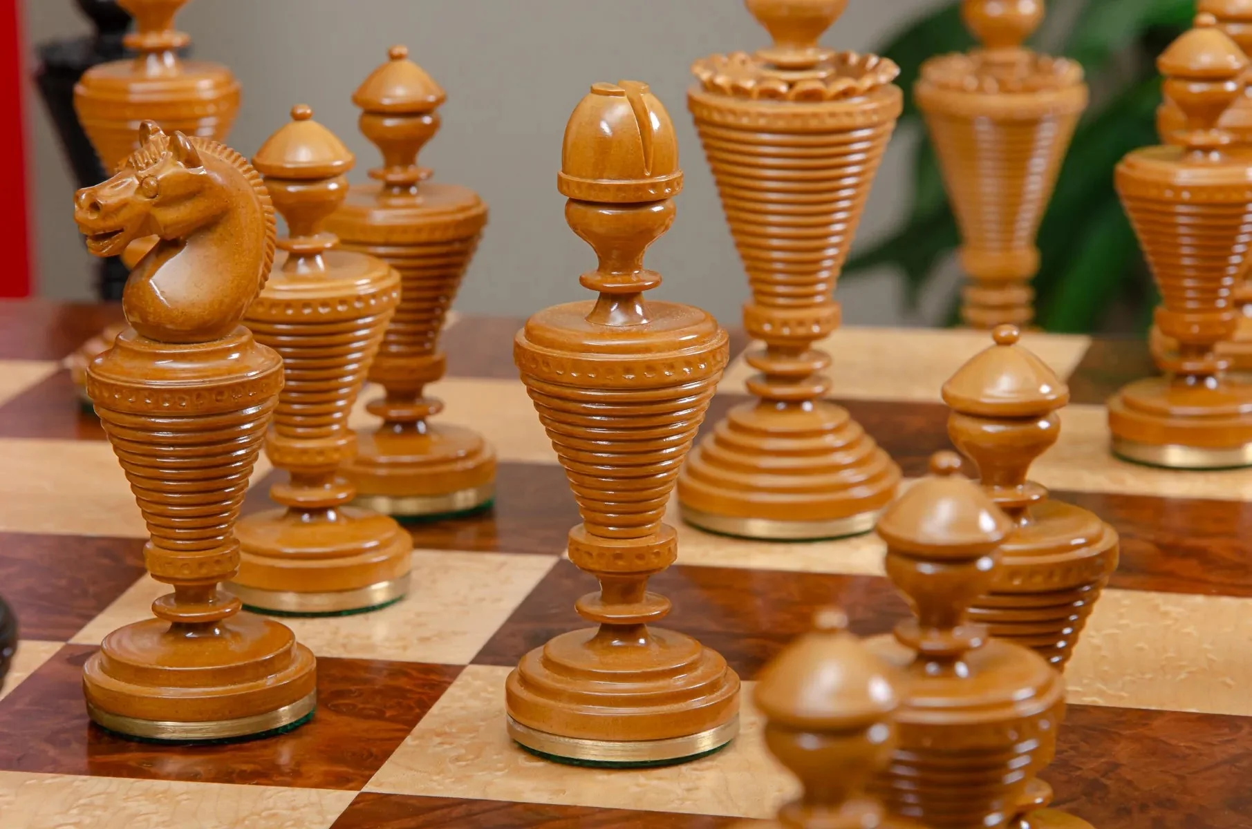 The Anglo-Dutch Reproduction Series Luxury Wood Chess Pieces - 4.75" King - Image 8