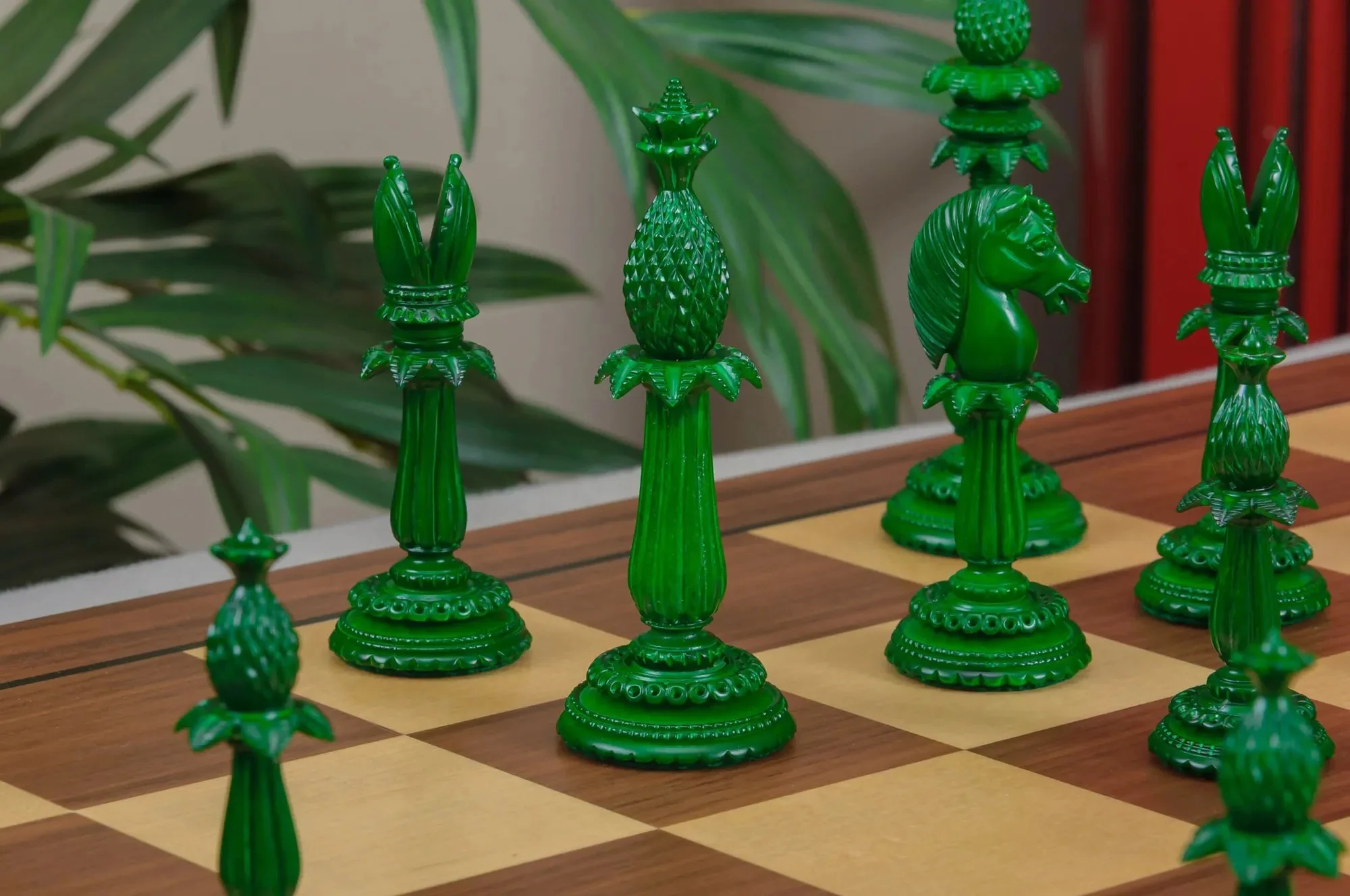 The Lund Anglo-Indian Reproduction Luxury Bone Chess Pieces - 4.75" King - Image 14