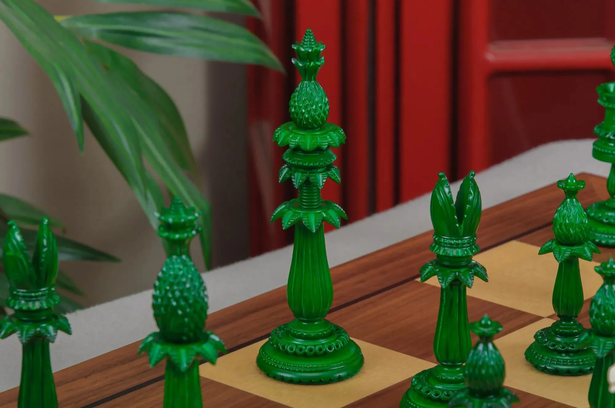 The Lund Anglo-Indian Reproduction Luxury Bone Chess Pieces - 4.75" King - Image 20