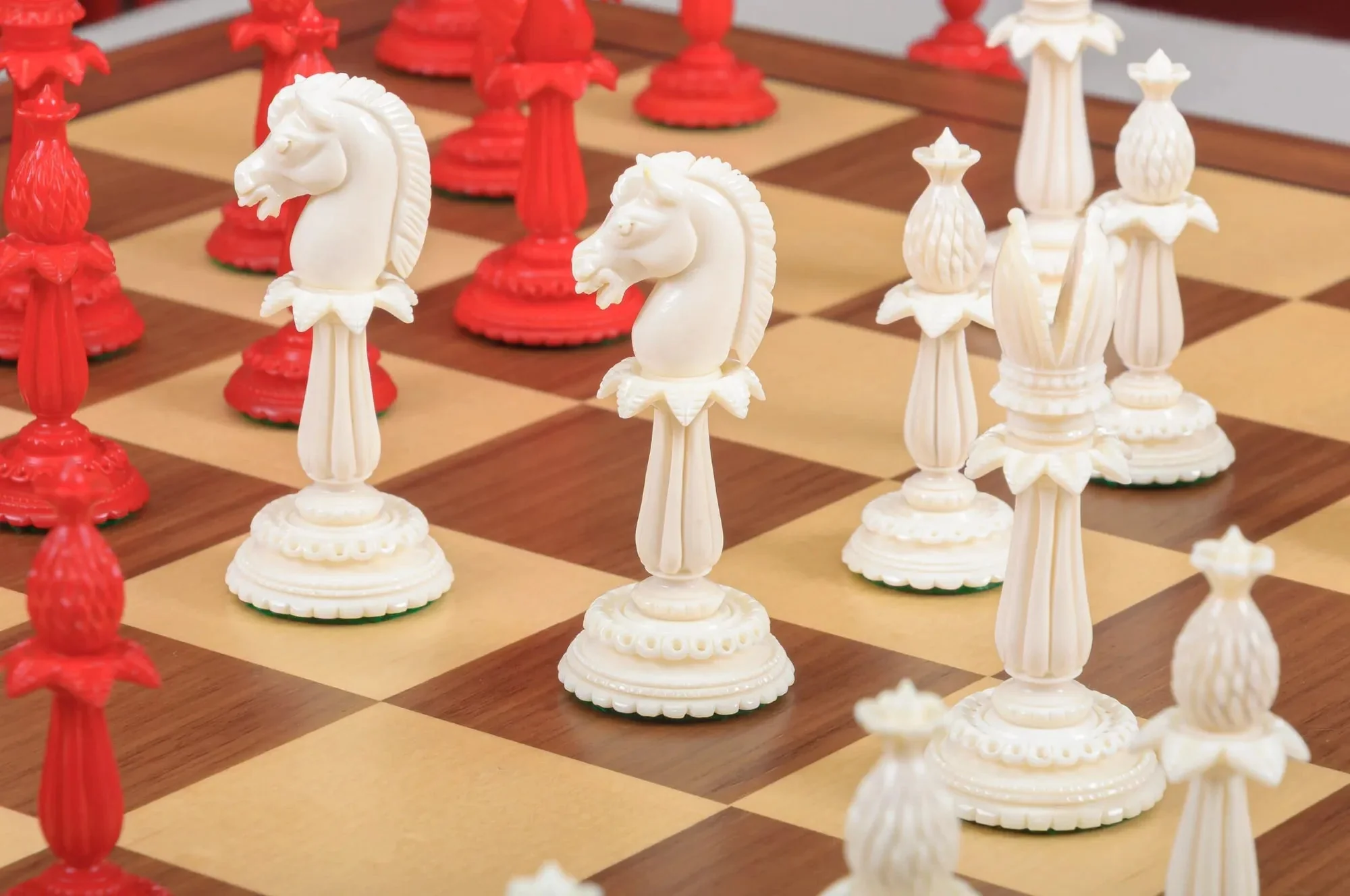 The Lund Anglo-Indian Reproduction Luxury Bone Chess Pieces - 4.75" King - Image 22