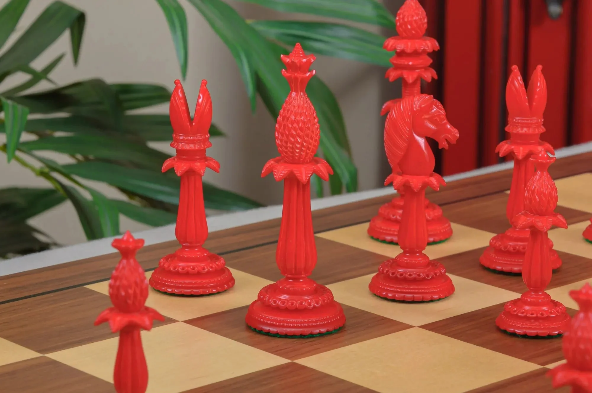 The Lund Anglo-Indian Reproduction Luxury Bone Chess Pieces - 4.75" King - Image 29