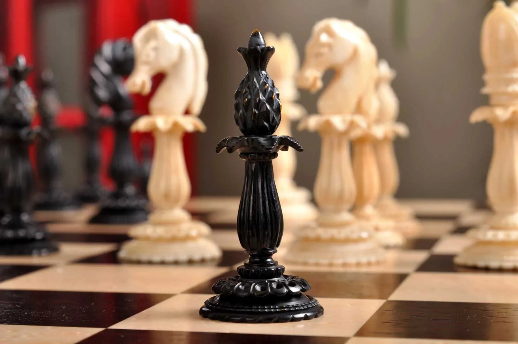 The Lund Anglo-Indian Reproduction Luxury Bone Chess Pieces - 4.75" King - Image 6