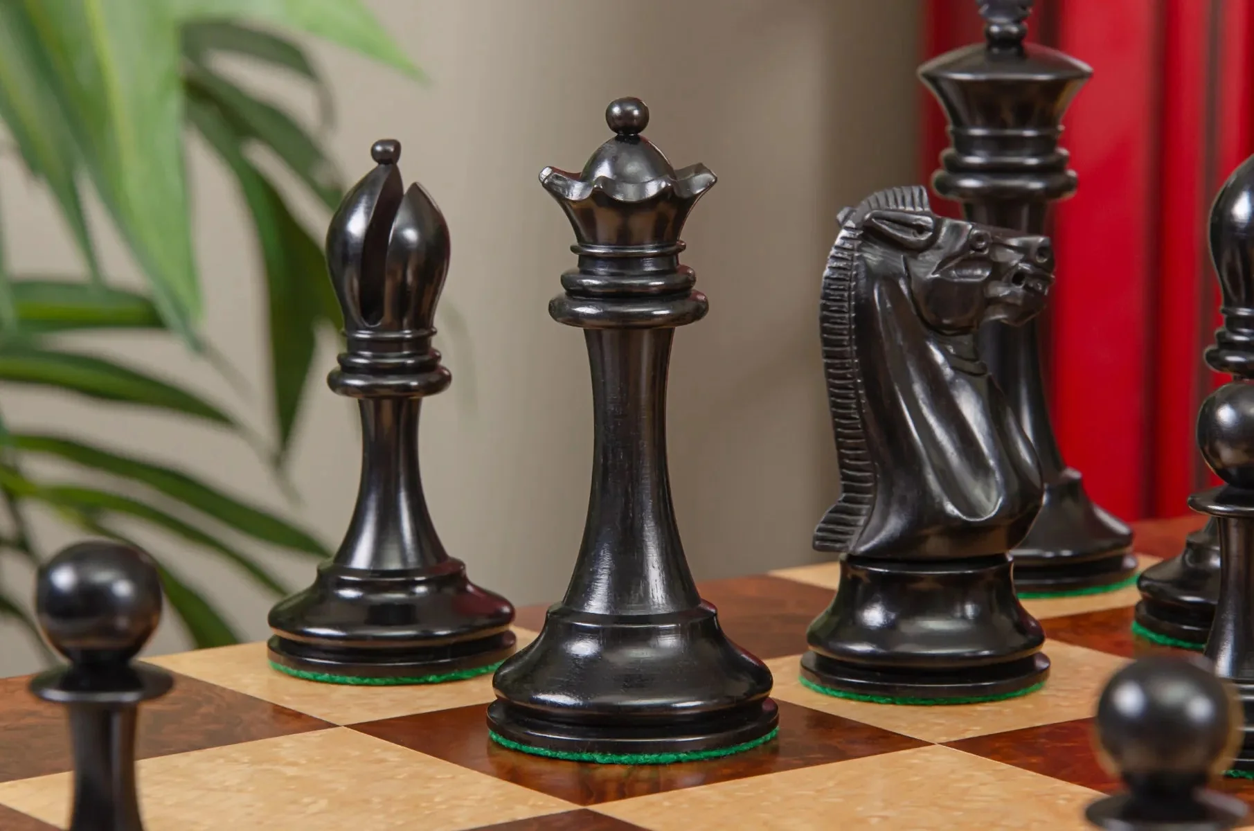 The B and Co. Series Luxury Chess Pieces - 4.4" King - Image 4