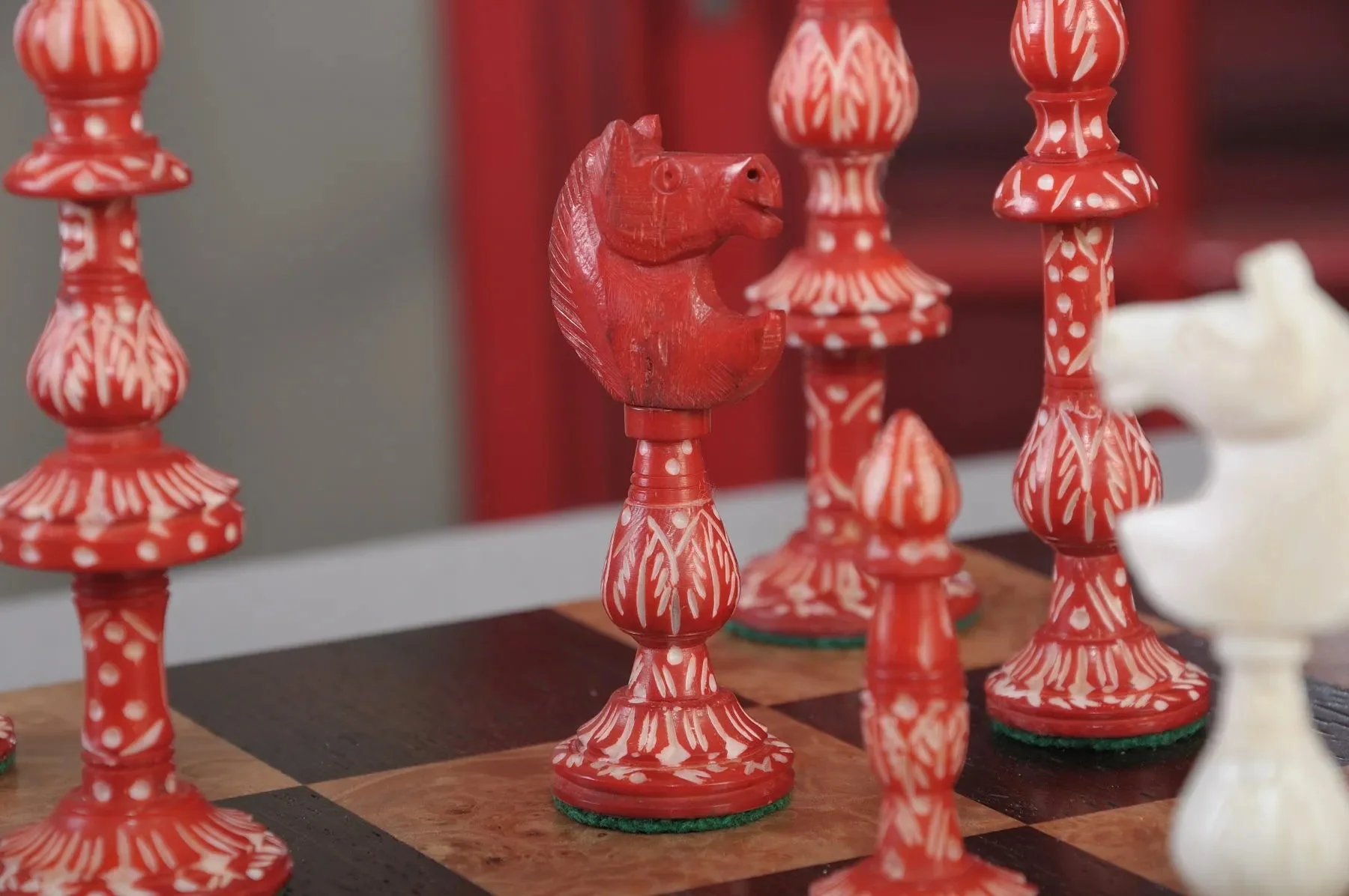 Red and Natural Bone - Image 8