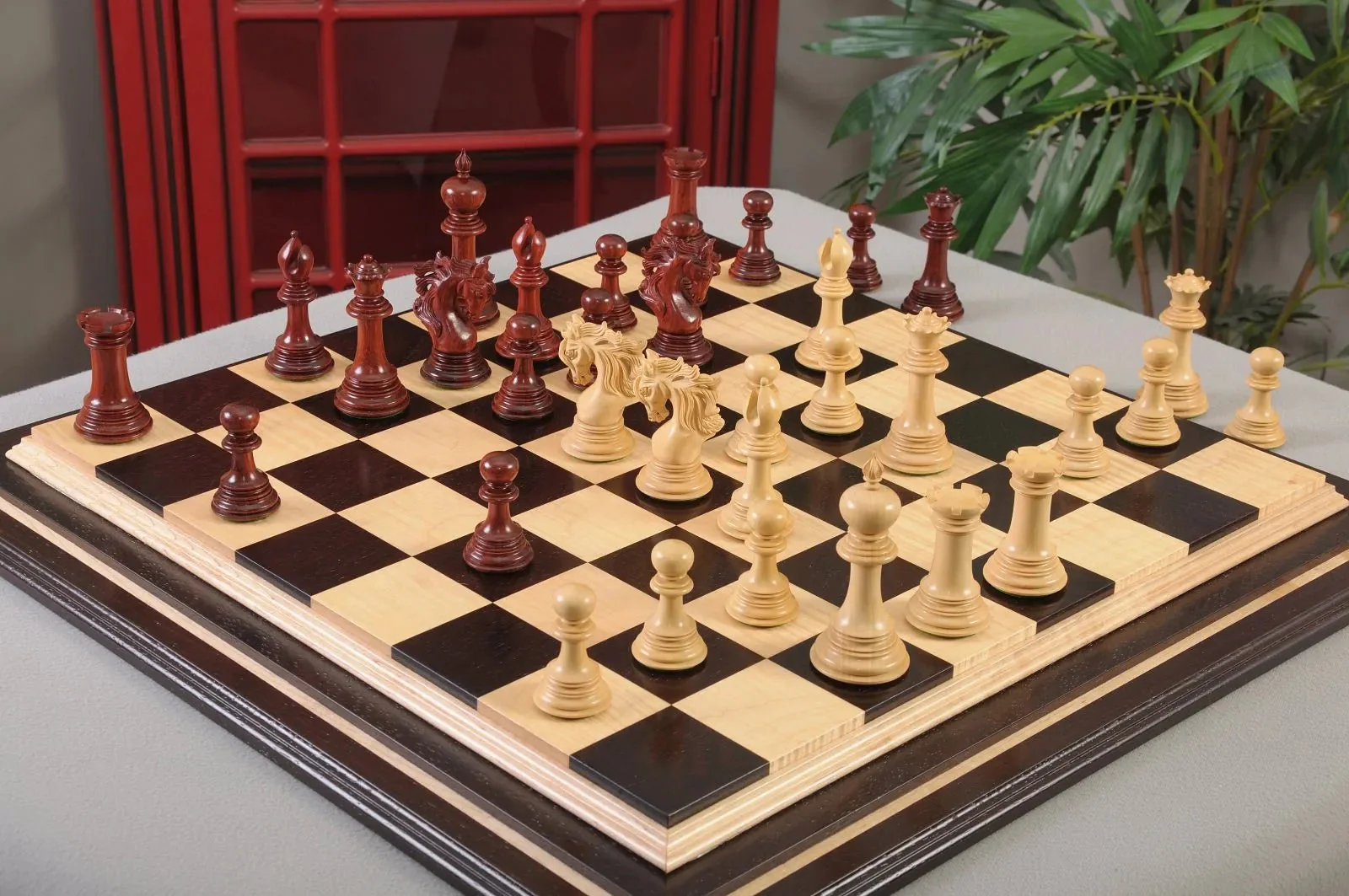 The Benevento Series Luxury Chess Pieces - 4.4" King - Image 20