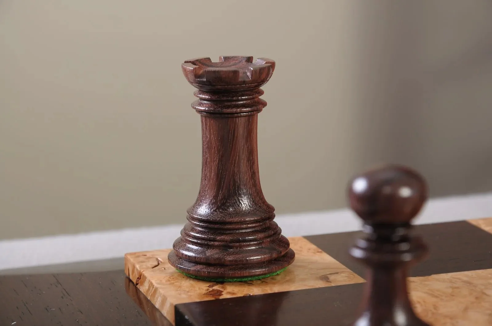 The Benevento Series Luxury Chess Pieces - 4.4" King - Image 9