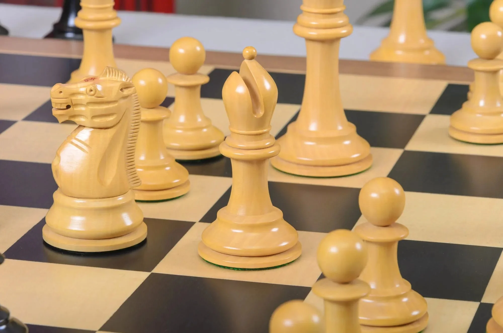 The Blackburne Series Luxury Chess Pieces - 4.4" King - Image 10