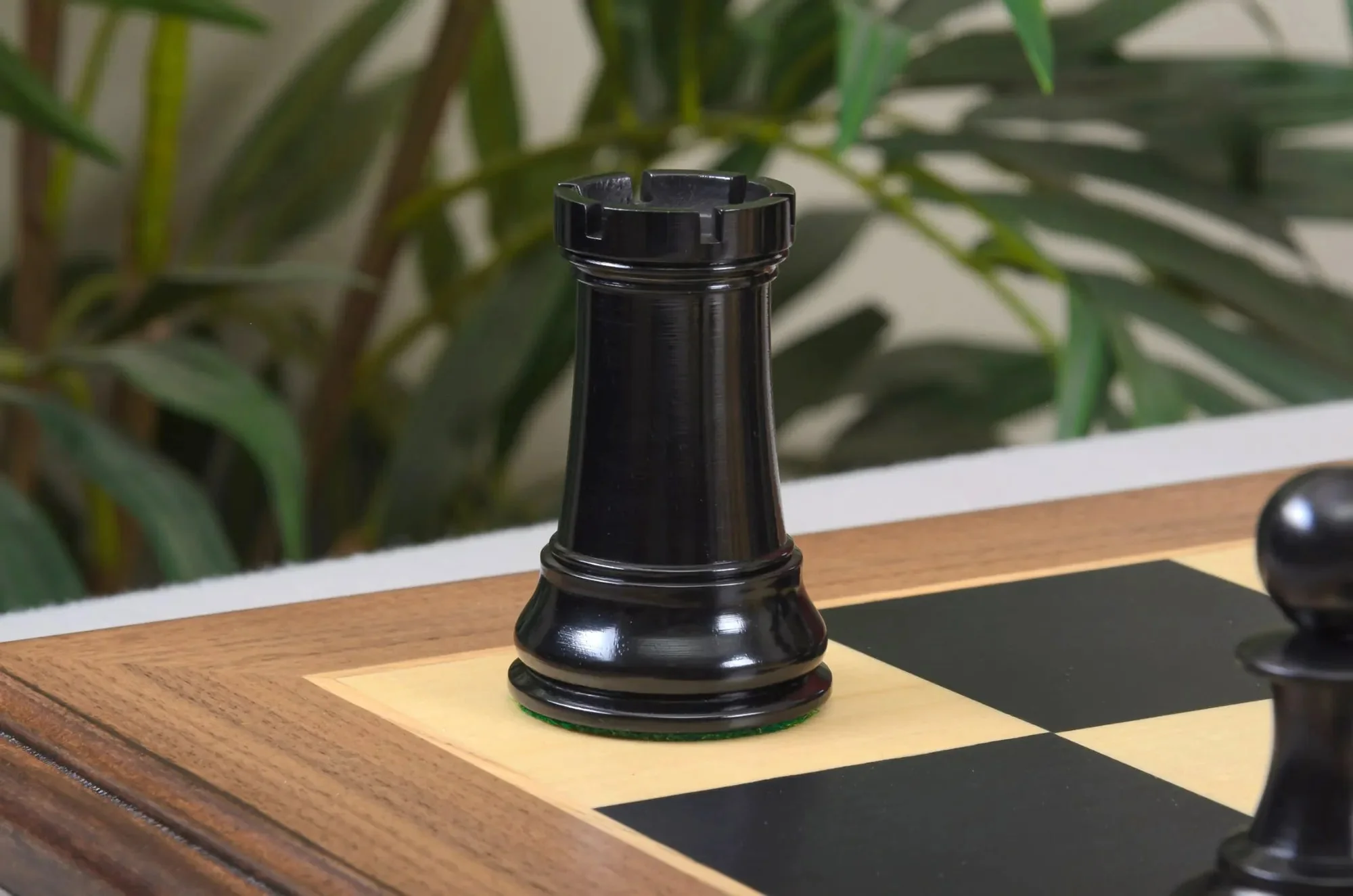 The Blackburne Series Luxury Chess Pieces - 4.4" King - Image 17