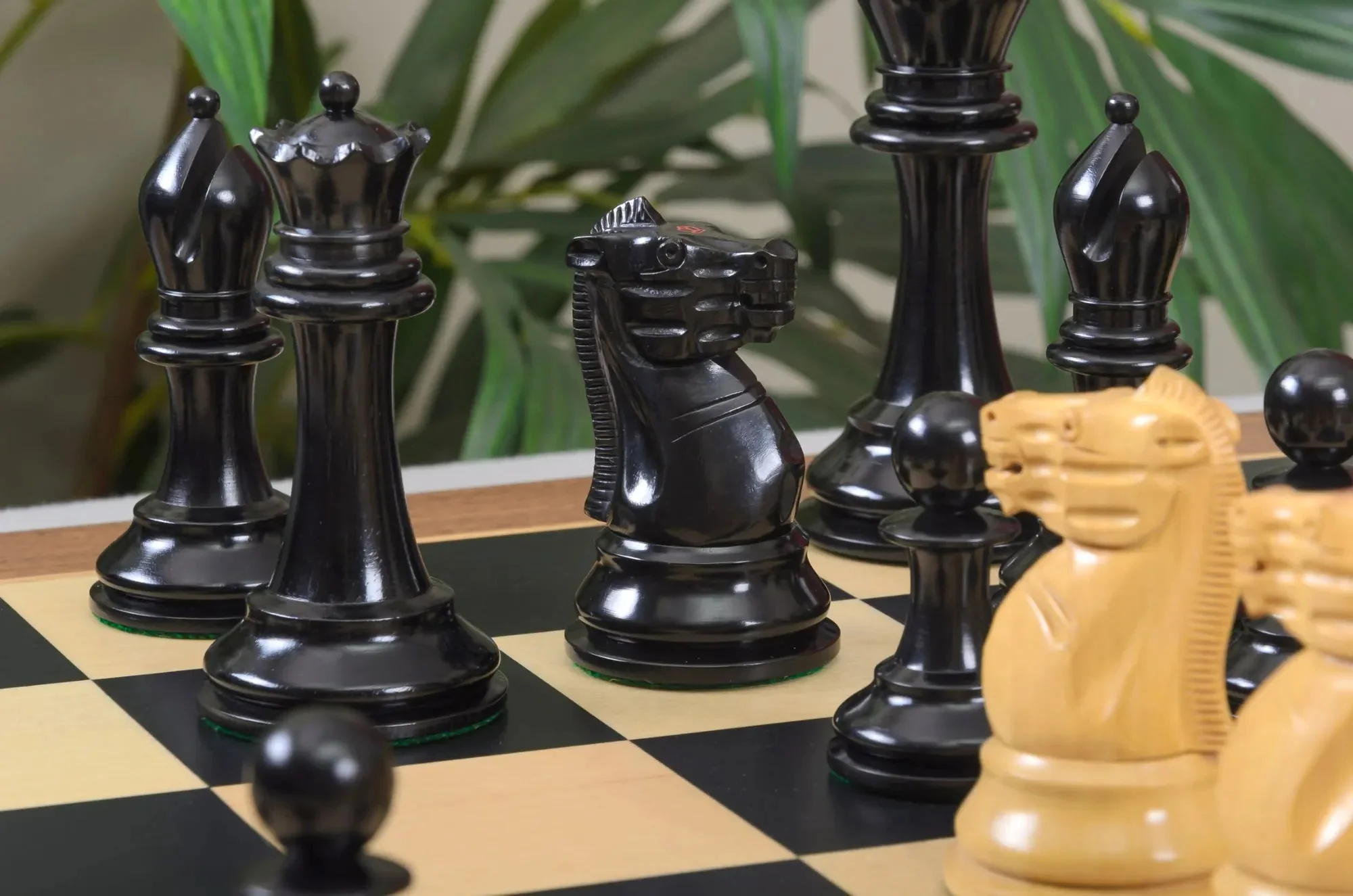 The Blackburne Series Luxury Chess Pieces - 4.4" King - Image 3