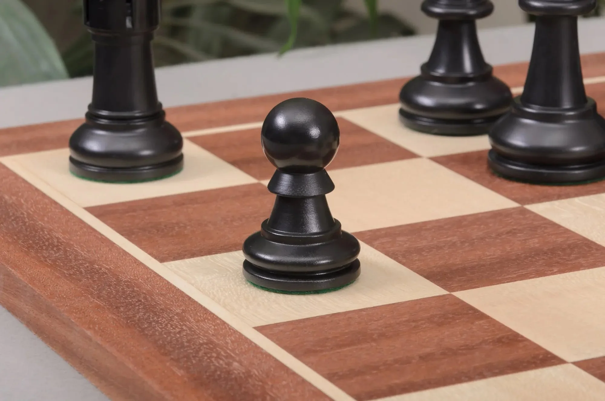 The Bobby Fischer Ultimate Tournament Series Plastic Chess Pieces - 3.75" King - Image 16