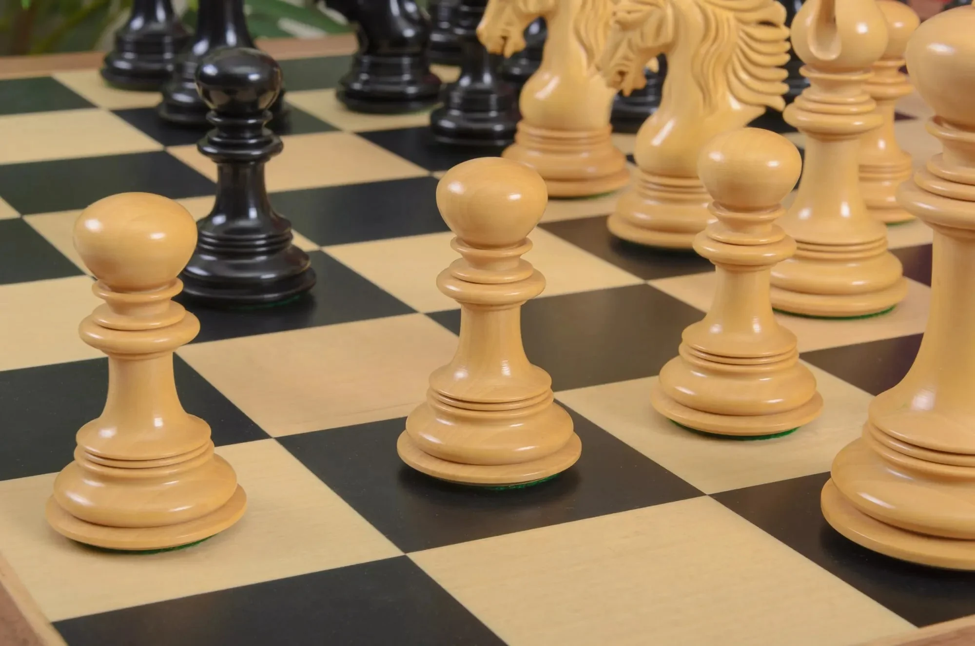 The Bolzano Series Artisan Chess Pieces - 4.3" King - Image 19