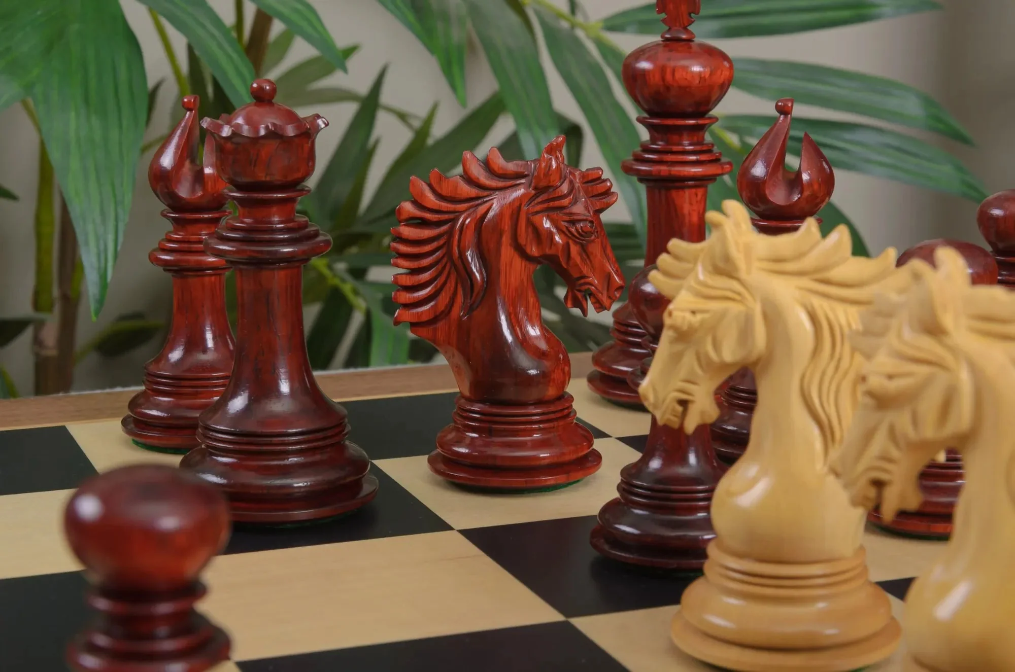 The Bolzano Series Artisan Chess Pieces - 4.3" King - Image 3