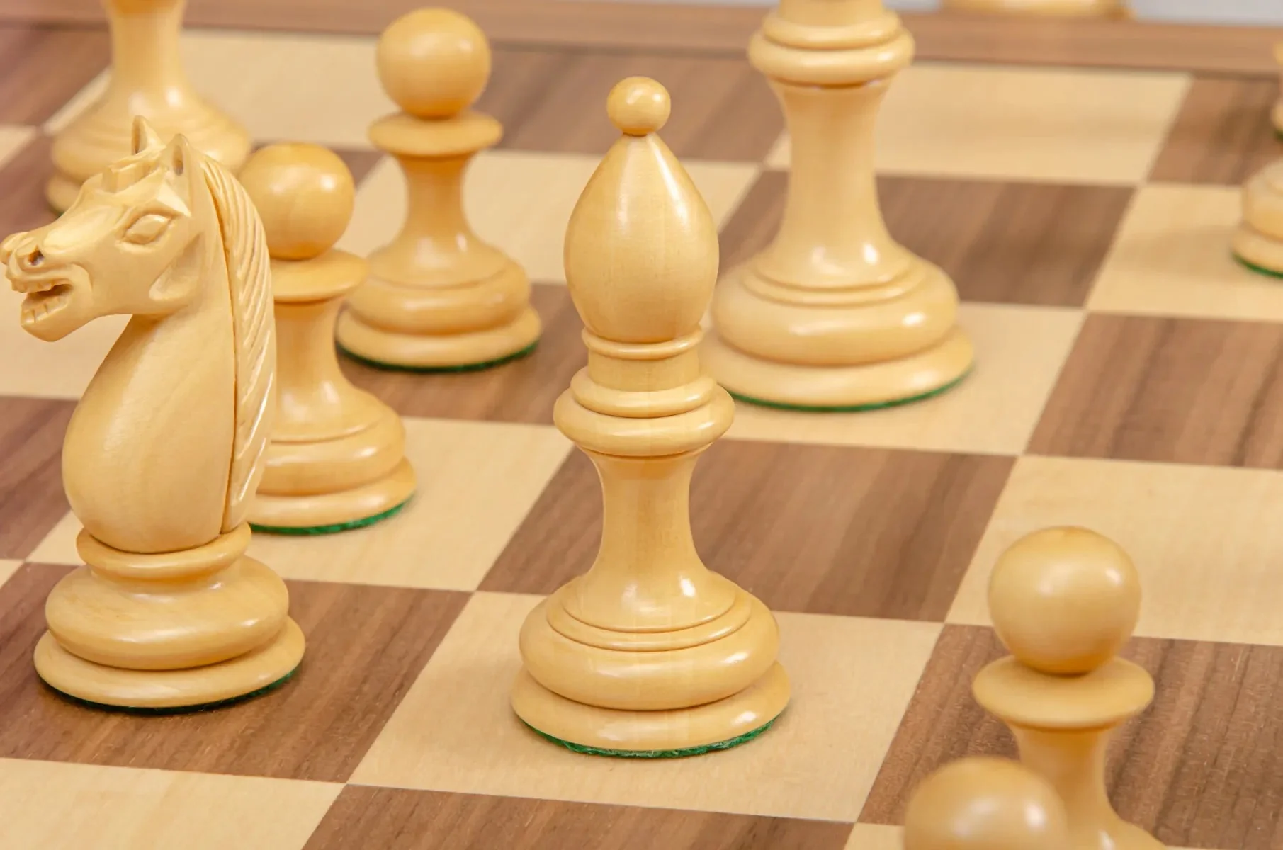 The Botvinnik Flohr Series Luxury Chess Pieces - 4.0" King - Image 8