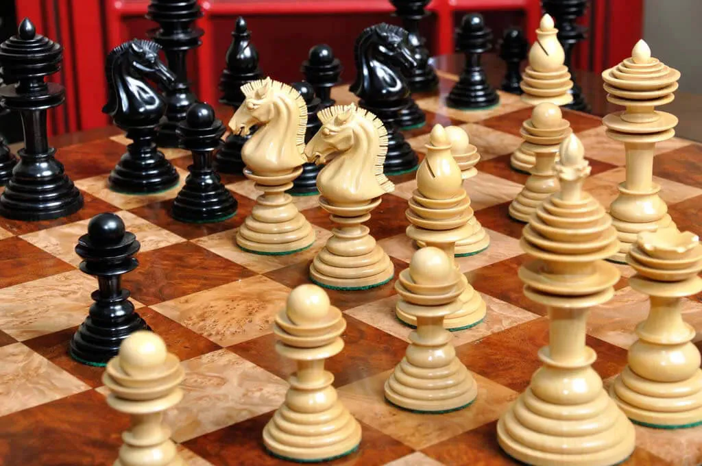 The Bristol Series Timeless Chess Pieces - 4.5" King - Image 18