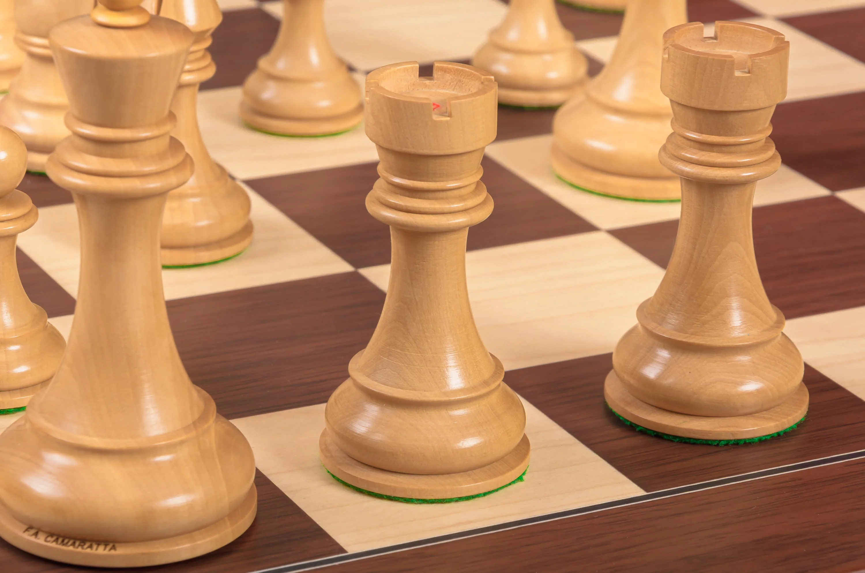 The British Chess Company Imperial Luxury Chess Pieces - 4.4" King - From the Camaratta Collection - Image 13