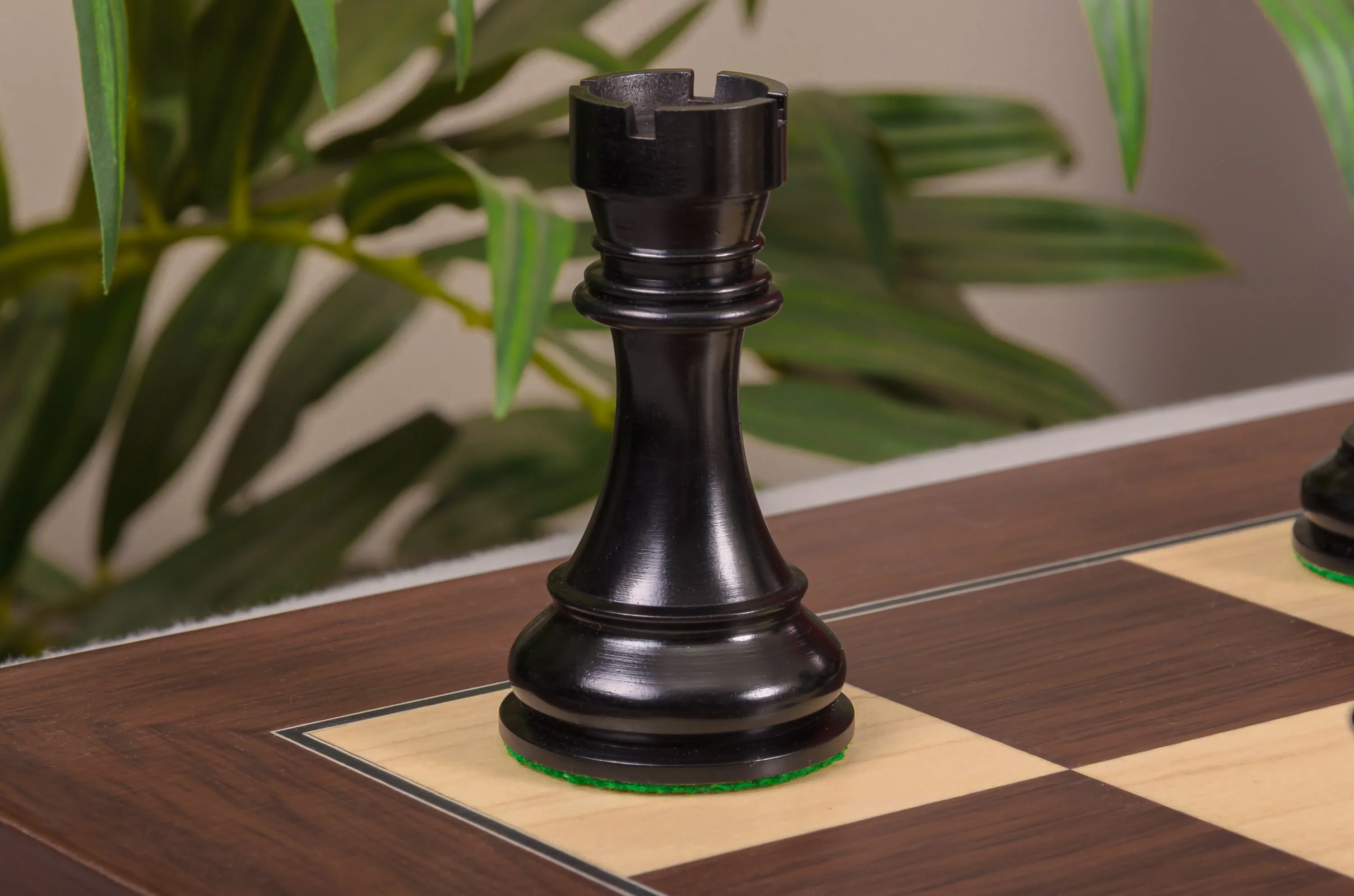 The British Chess Company Imperial Luxury Chess Pieces - 4.4" King - From the Camaratta Collection - Image 8