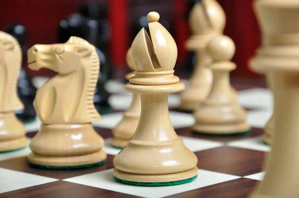The British Chess Company - Staunton Popular Series Chess Pieces - 4.0" King - Image 11