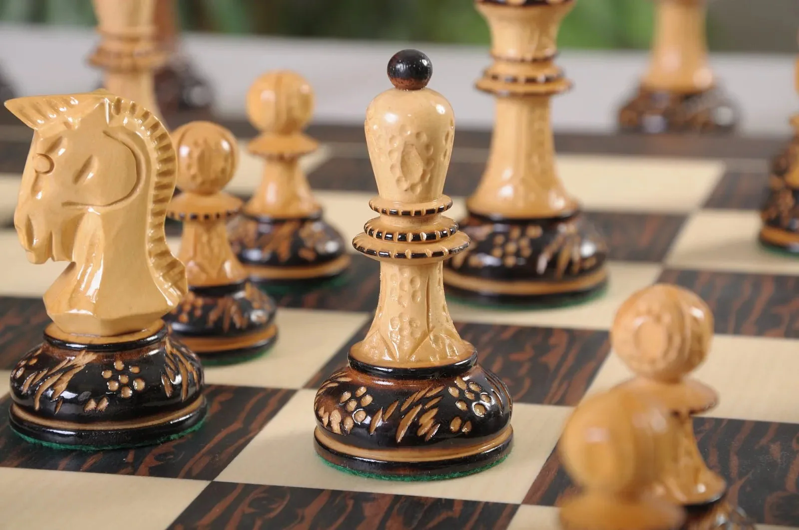 The Burnt Dubrovnik Series Chess Pieces - 3.75" King - Image 5