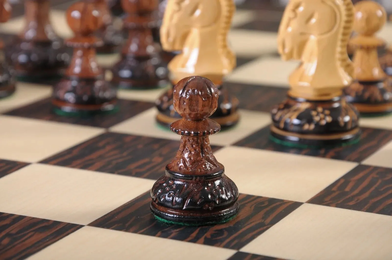 The Burnt Dubrovnik Series Chess Pieces - 3.75" King - Image 6