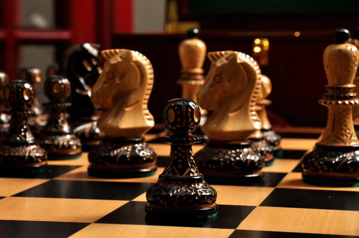 The Burnt Dubrovnik Series Chess Set, Box, & Board Combination - Image 3