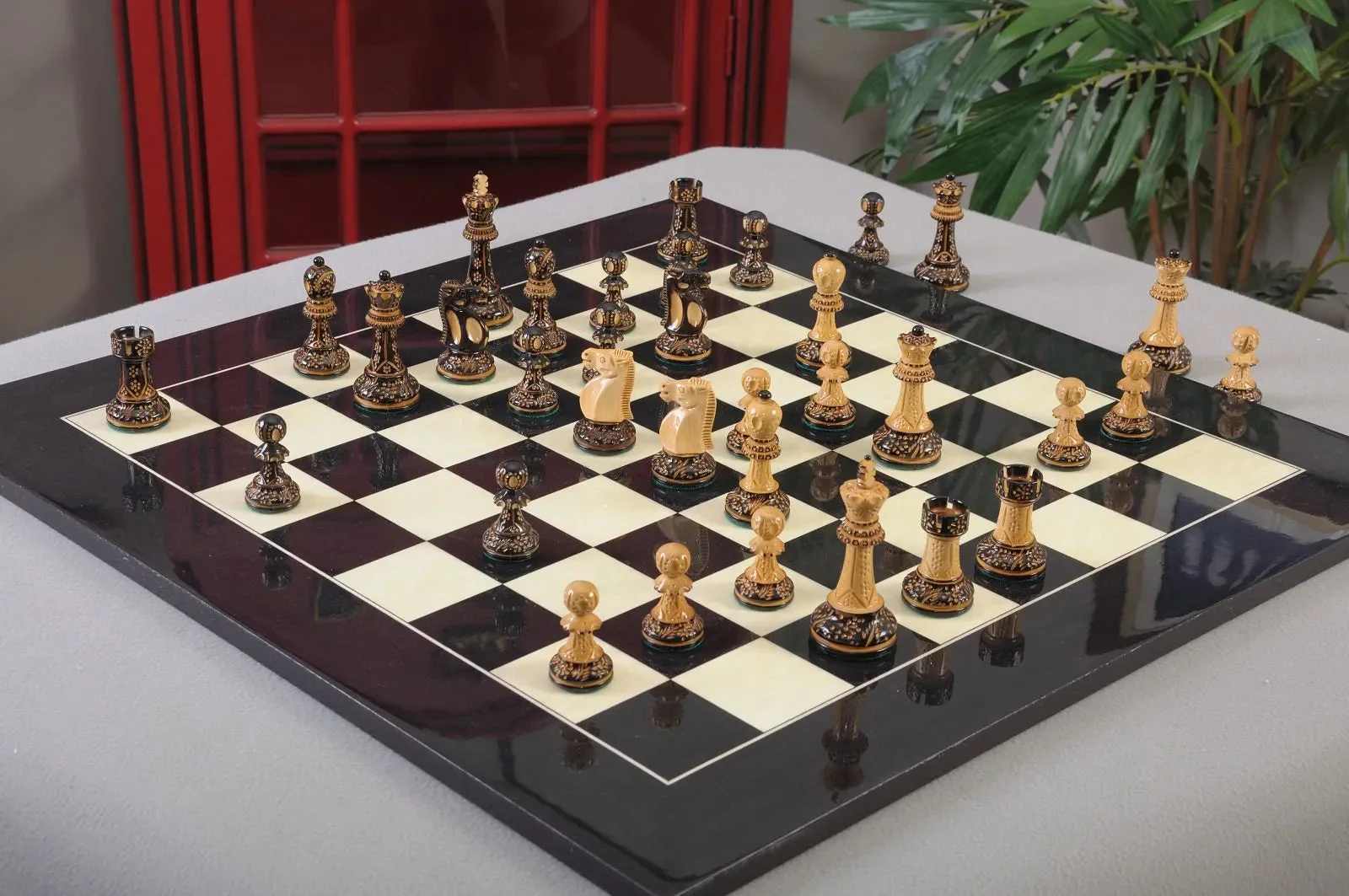 The Burnt Reykjavik II Series Chess Pieces - 3.75" King - Image 11