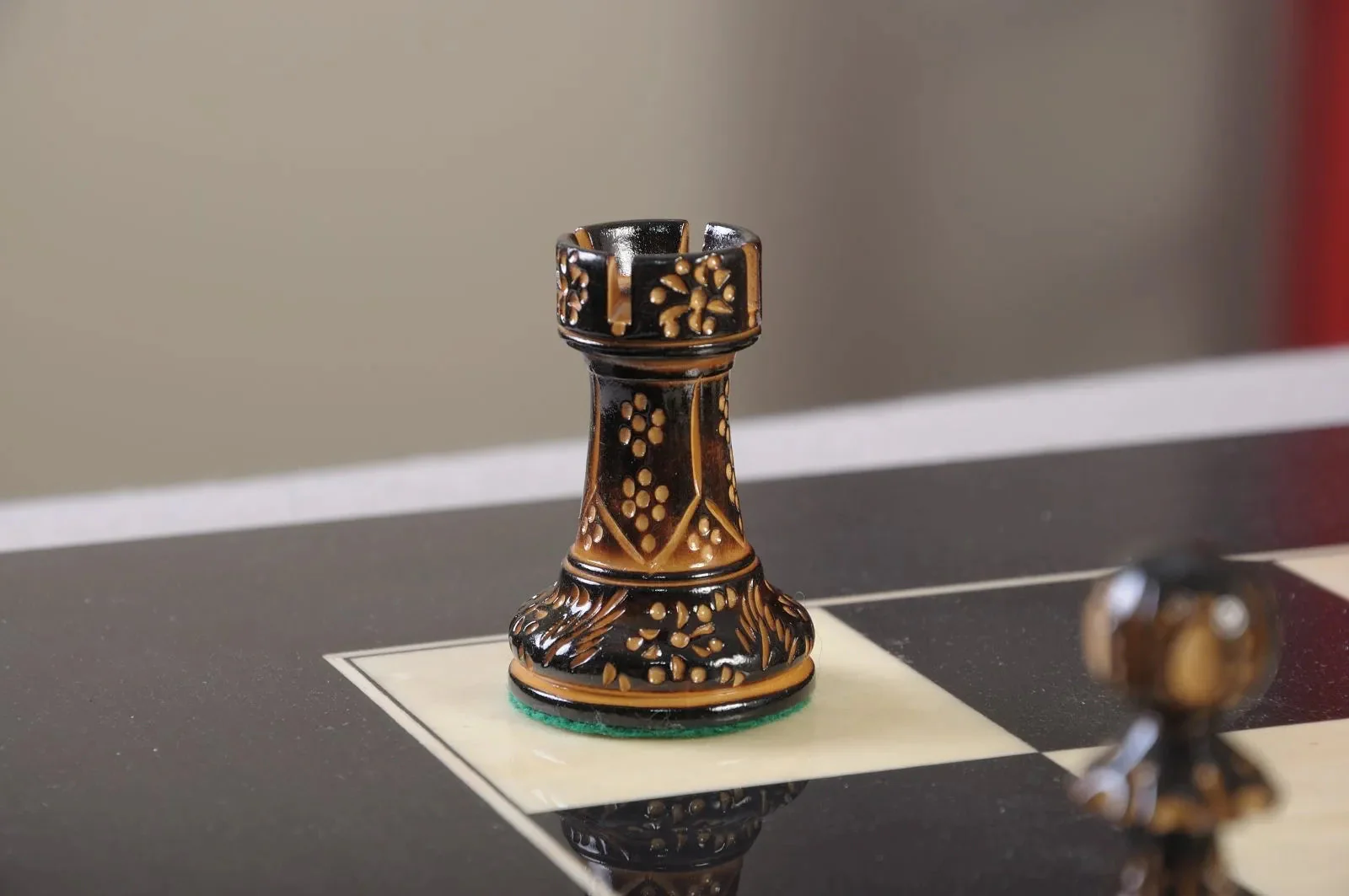 The Burnt Reykjavik II Series Chess Pieces - 3.75" King - Image 19