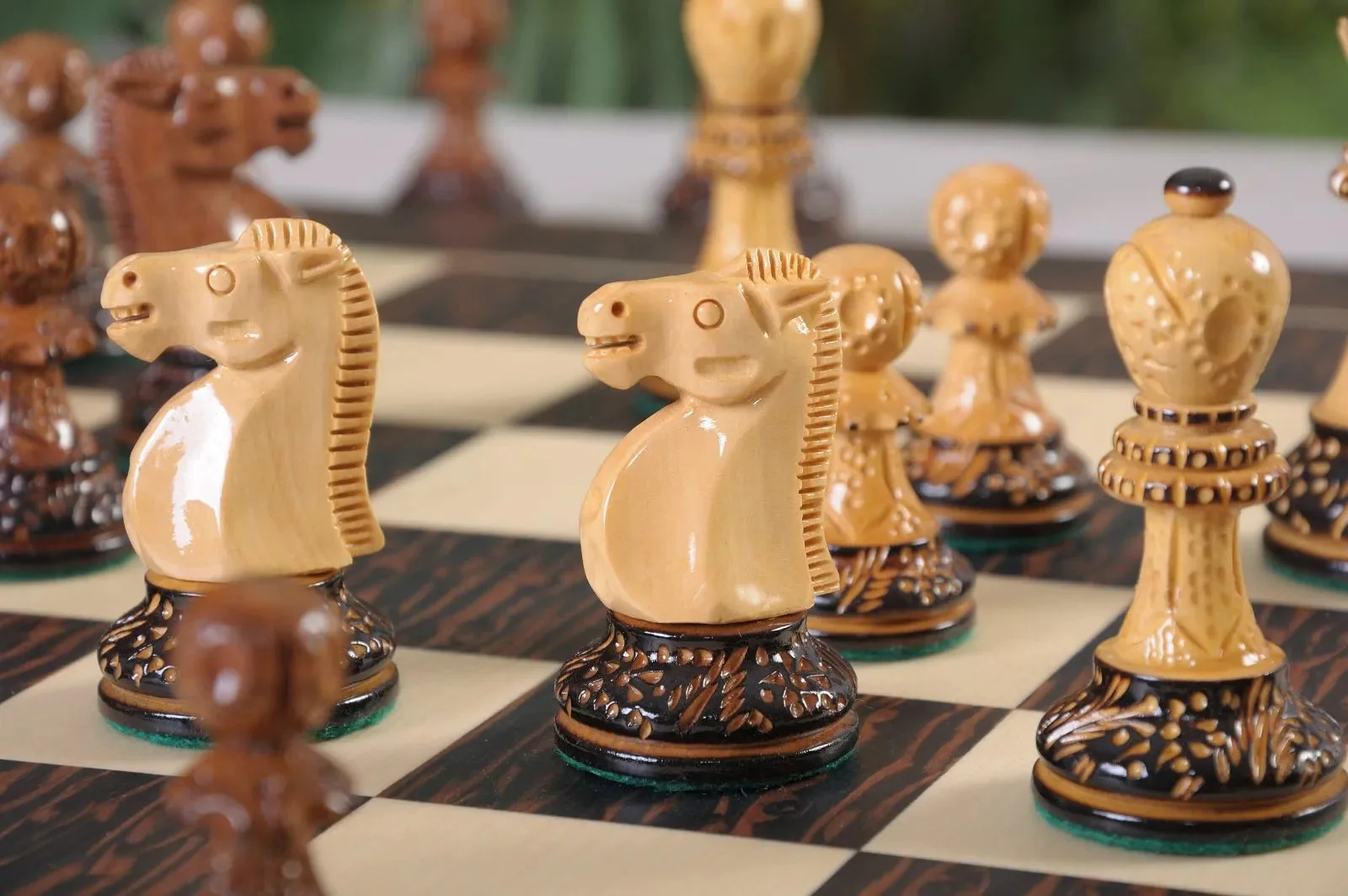 The Burnt Reykjavik II Series Chess Pieces - 3.75" King - Image 7