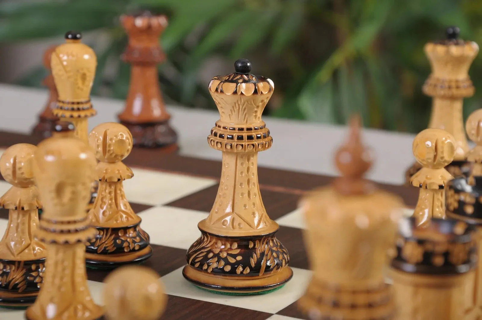 The Burnt Zagreb '59 Series Chess Pieces - 3.875" King - Image 10
