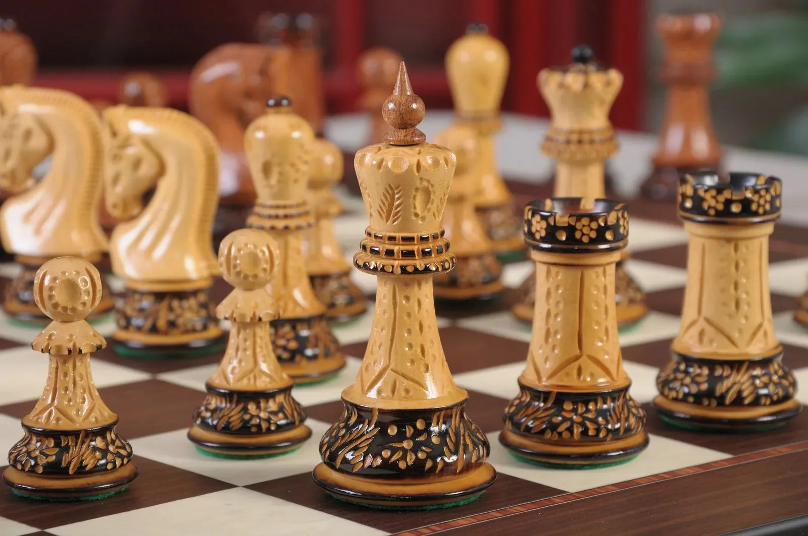 The Burnt Zagreb '59 Series Chess Pieces - 3.875" King - Image 11