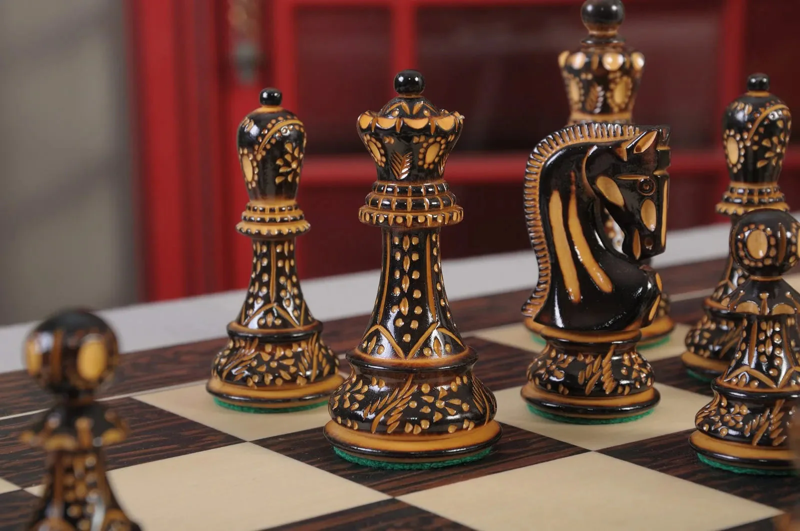 The Burnt Zagreb '59 Series Chess Pieces - 3.875" King - Image 19