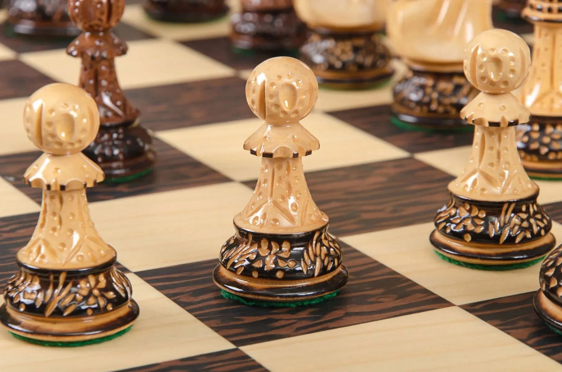 The Burnt Golden Rosewood Zagreb '59 Series Chess Pieces - 3.875" King - Image 12