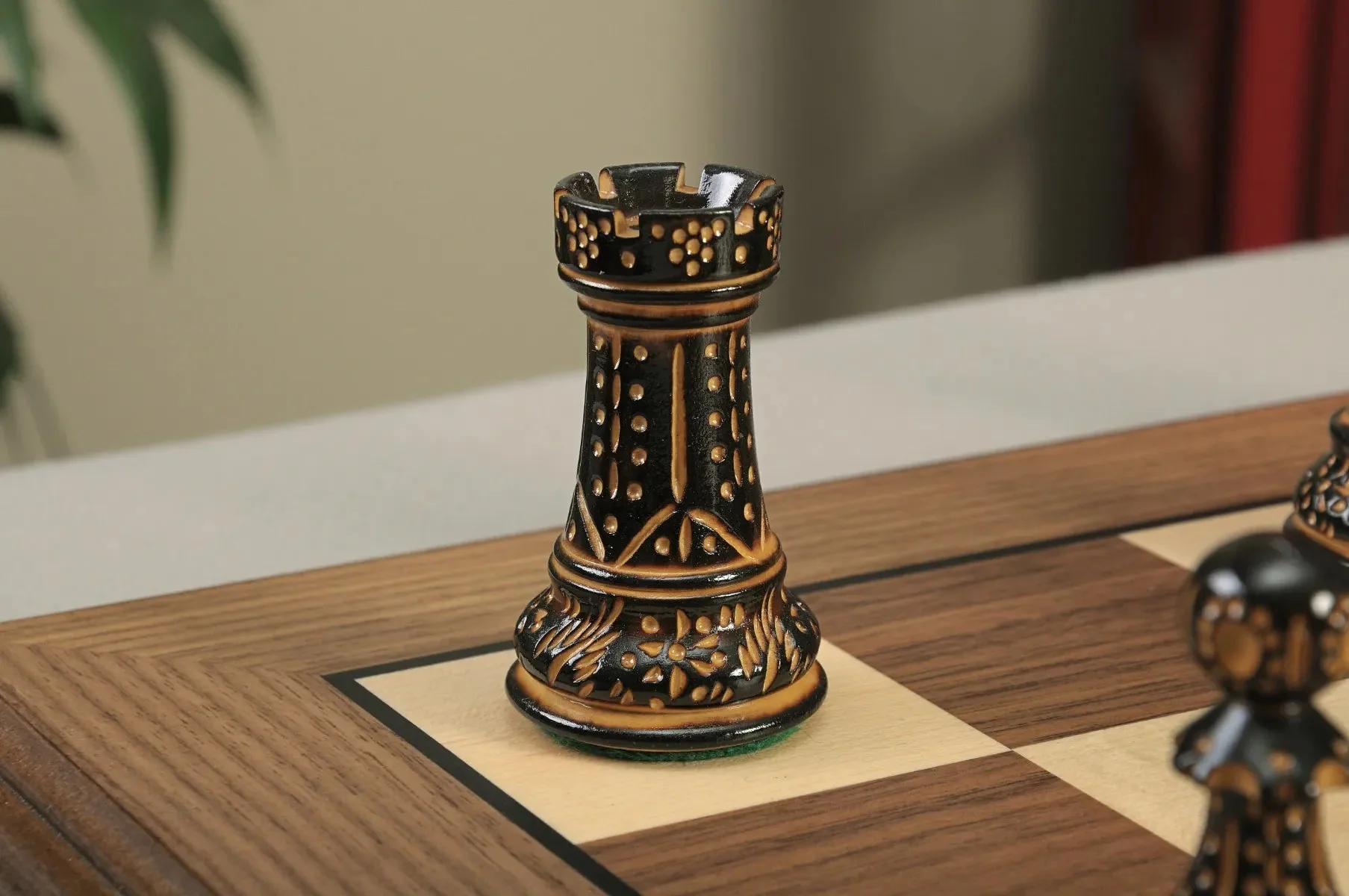 The Burnt Zagreb '59 Series Chess Set, Box, & Board Combination - Image 12