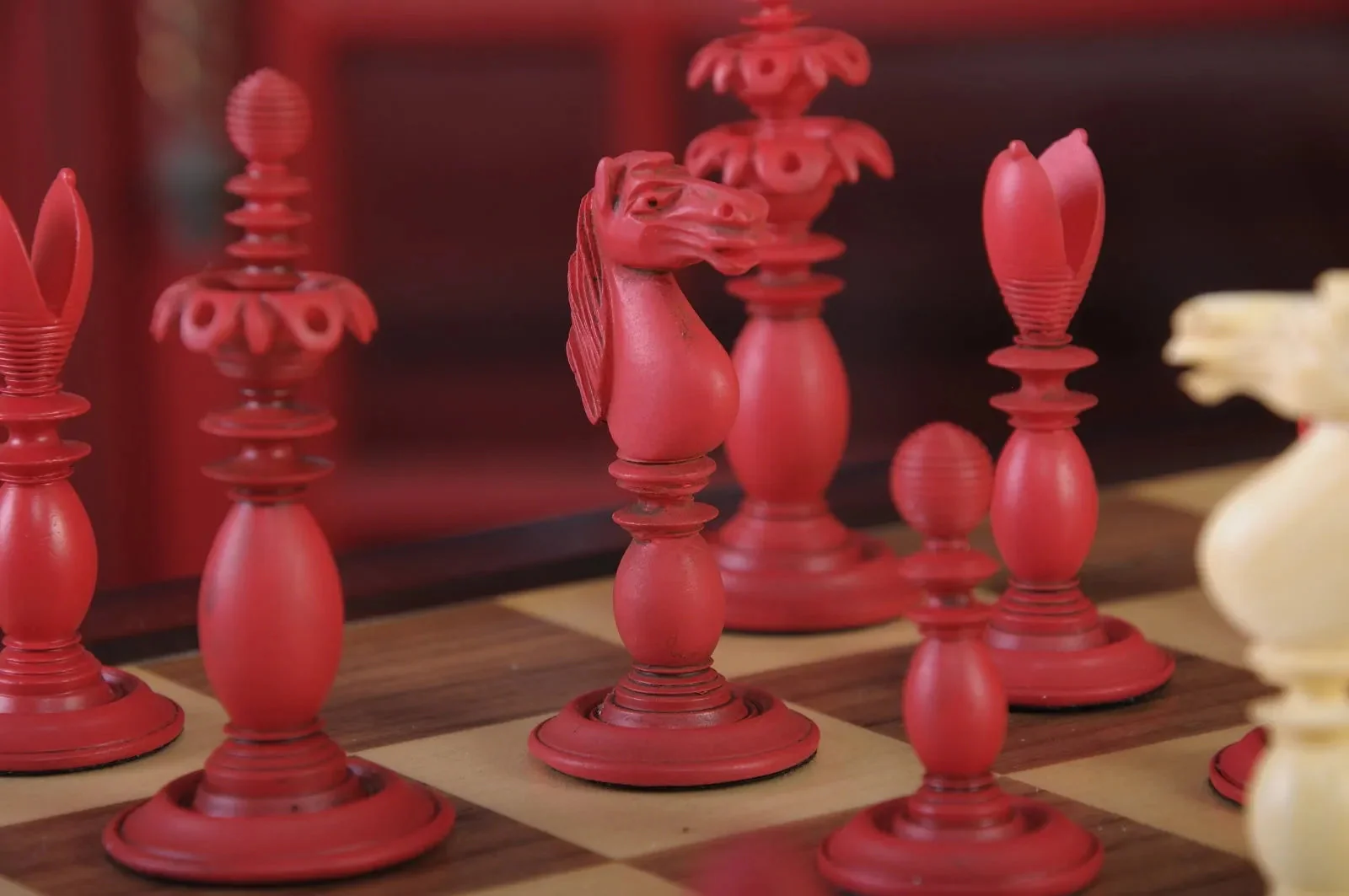 The Calvert Chess Set and Board Combination - Image 7
