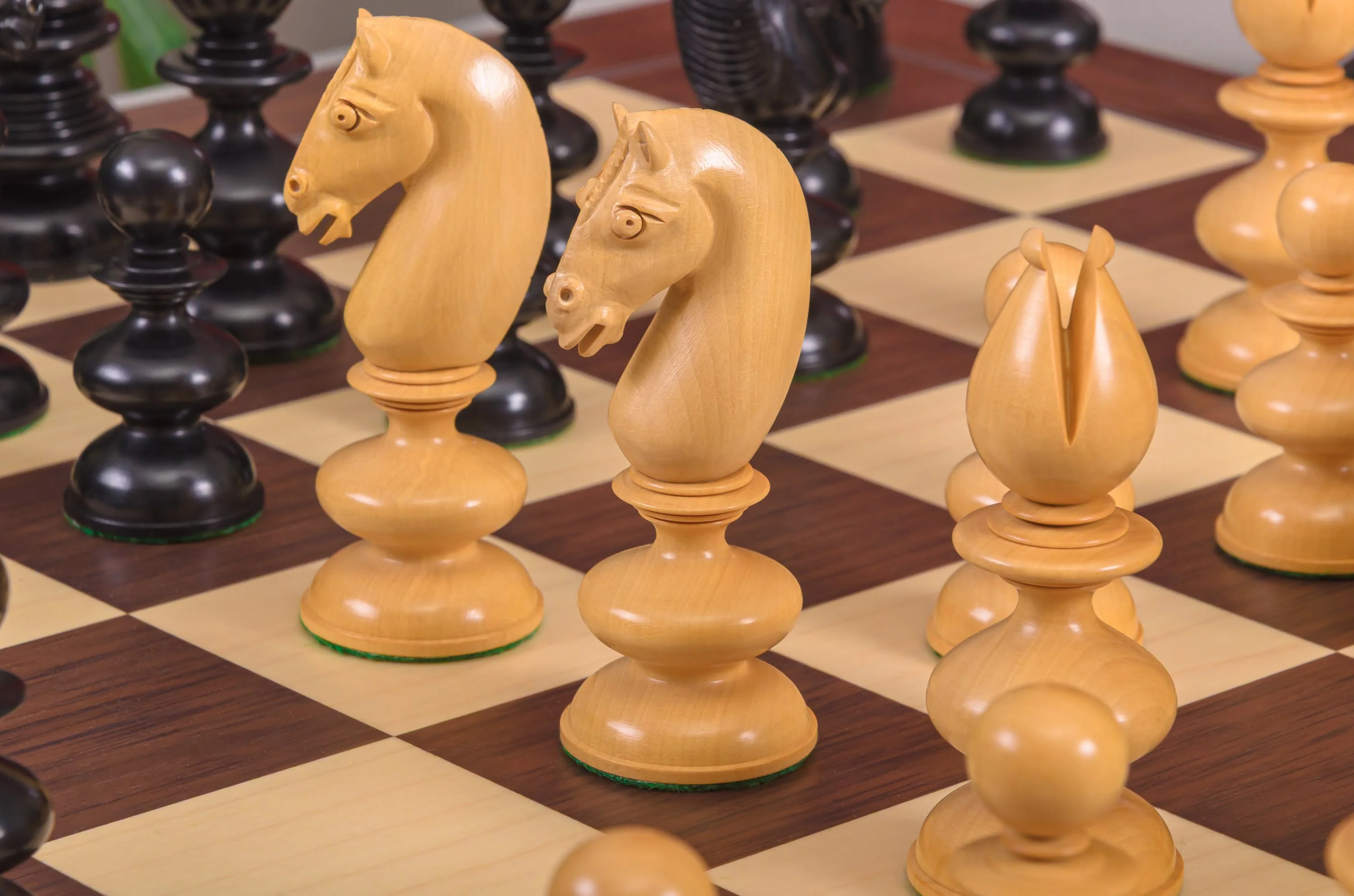 The Calvert Luxury Chess Pieces - 4.5" King - From the Camaratta Collection - Image 10