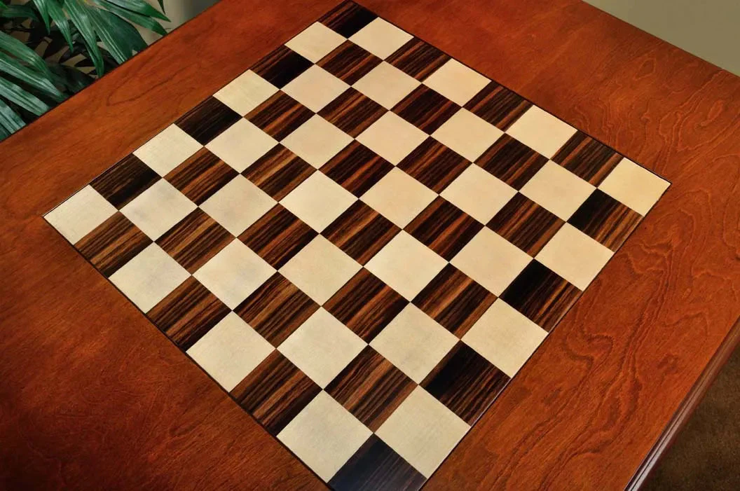 The Camaratta Signature Master Chess Table - Image 2