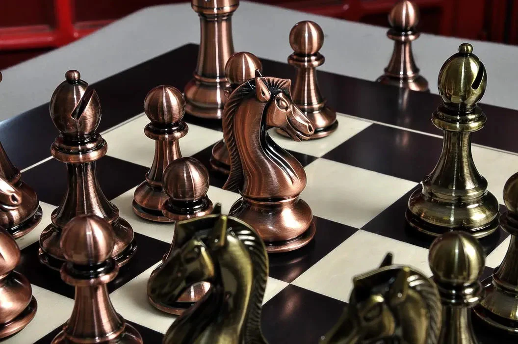 The Candidates Series Chess Pieces - 4.25" King - Metallic - Image 6