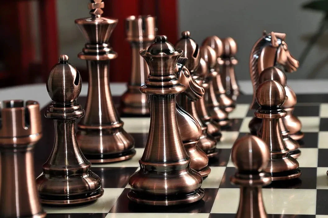 The Candidates Series Chess Pieces - 4.25" King - Metallic - Image 7